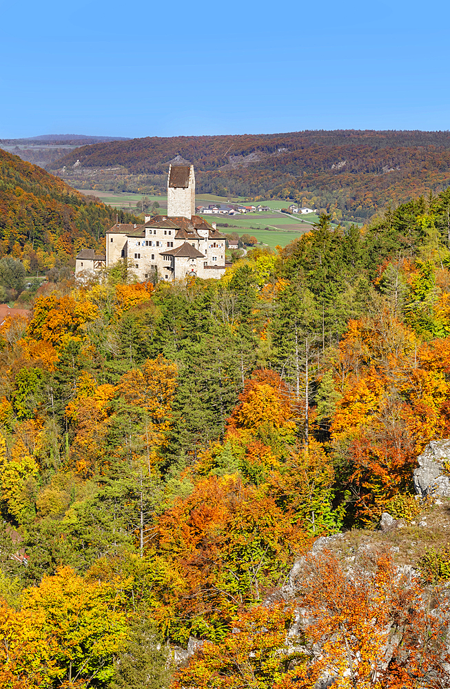 Kipfenberg Castle, Kipfenberg, Altmuhl Valley Nature Park, Bavaria, Germany, Europe