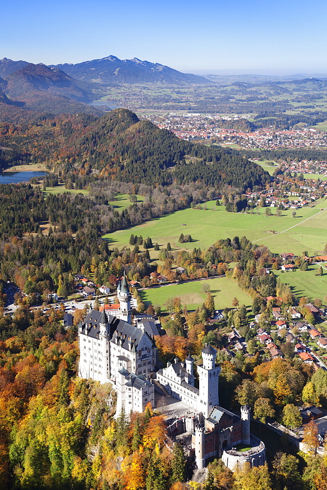 Neuschwanstein Castle, Hohenschwangau, Fussen, Ostallgau, Allgau, Allgau Alps, Bavaria, Germany, Europe