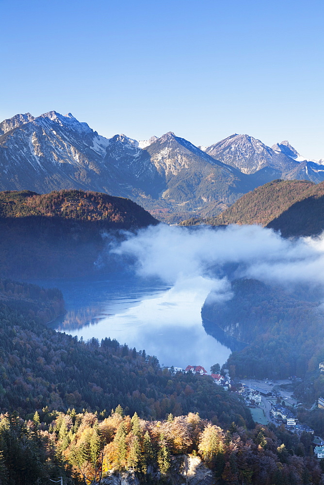 View of Alpsee Lake with Hohenschwangau Castle and Allgau Alps, Hohenschwangau, Fussen, Ostallgau, Allgau, Bavaria, Germany, Europe