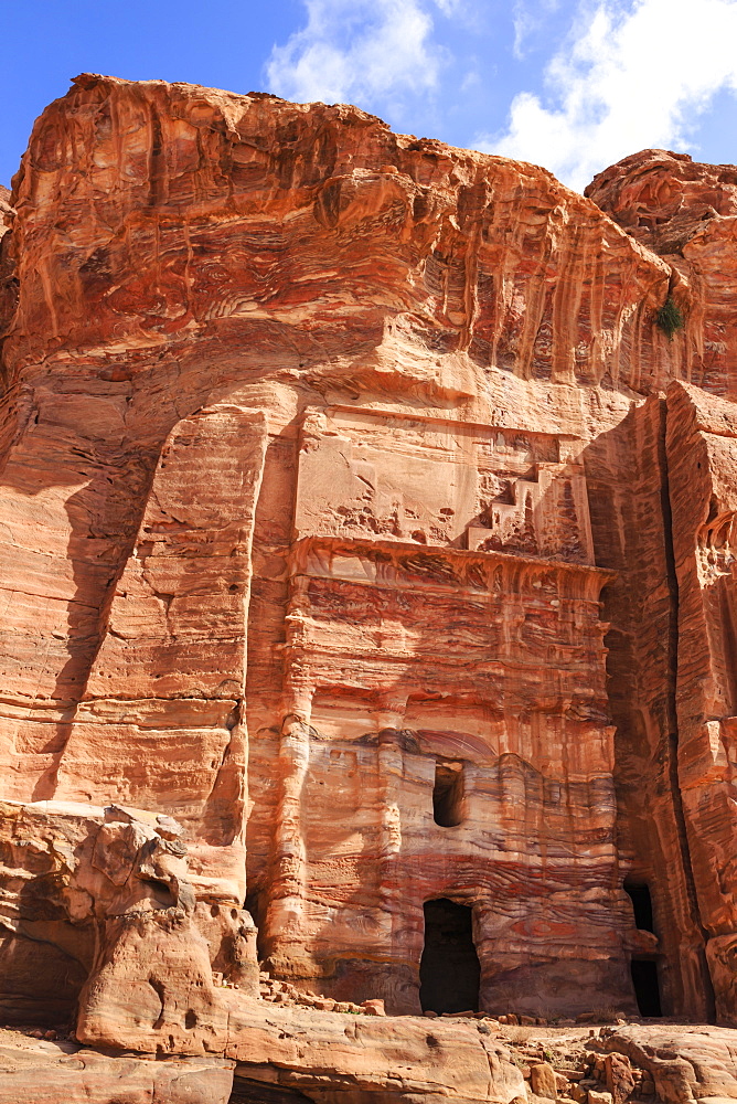 Silk Tomb, Royal Tombs, Petra, UNESCO World Heritage Site, Jordan, Middle East