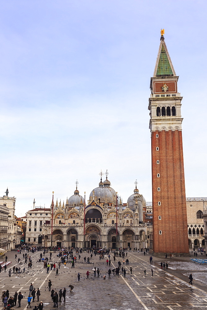 Basilica and Campanile, Piazza San Marco, elevated view from Museo Correr, Venice, UNESCO World Heritage Site, Veneto, Italy, Europe