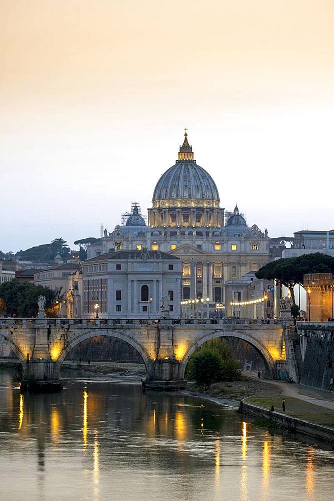 View of the Tiber (Tevere) River, Saint Angelo Bridge and the dome of St. Peter's, Rome, Lazio, Italy, Europe