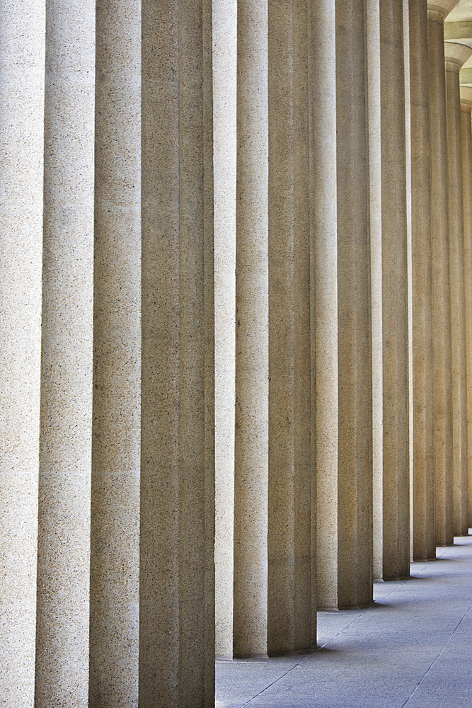 Row of massive doric columns of he Parthenon in Centennial Park