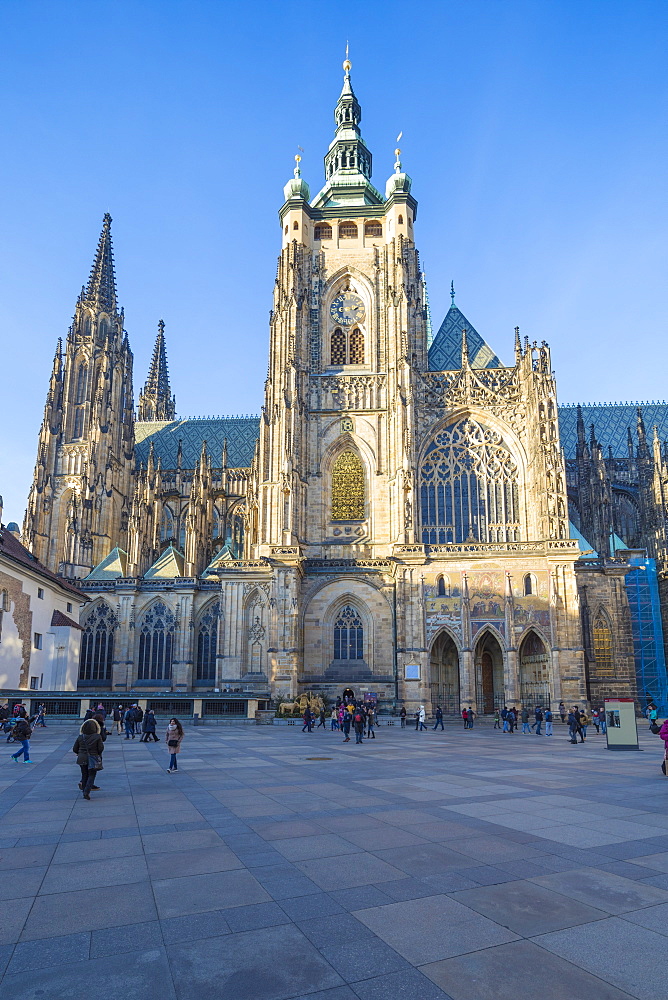 The gothic Cathedral of St. Vitus, Old Town Square, UNESCO World Heritage Site, Prague, Czech Republic, Europe