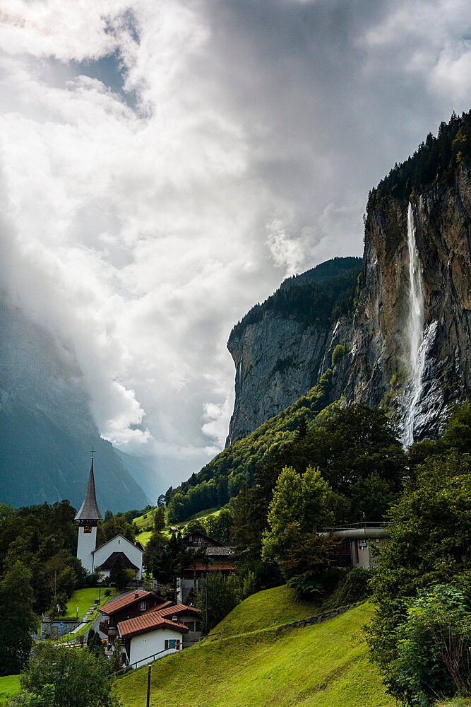 The Staubbach Falls in summer, Lauterbrunnen, Bernese Oberland, canton of Bern, Switzerland, Europe