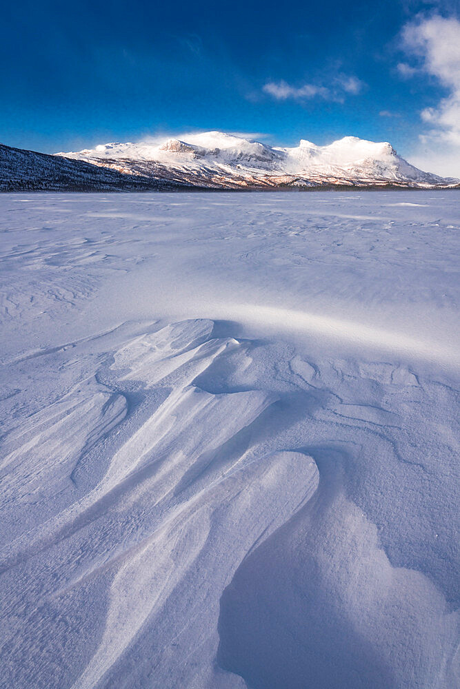 Frozen lake covered with snow, Stora Sjofallet National Park, Norrbotten County, Lapland, Sweden, Scandinavia, Europe