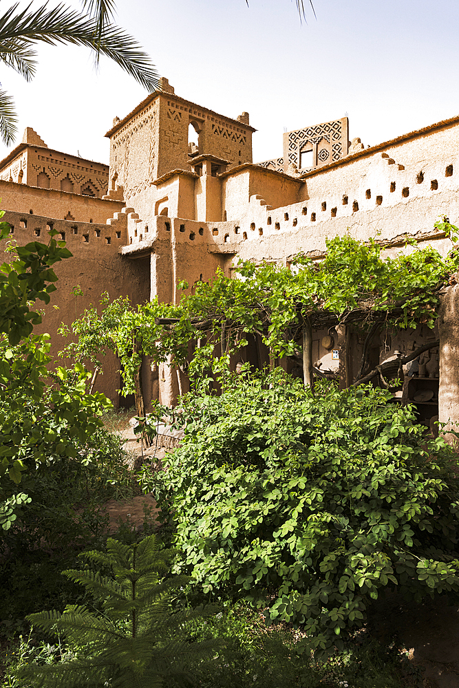 Historic Kasbah Amridil surrounded by trees, Skoura, Atlas mountains, Ouarzazate province, Morocco, North Africa, Africa