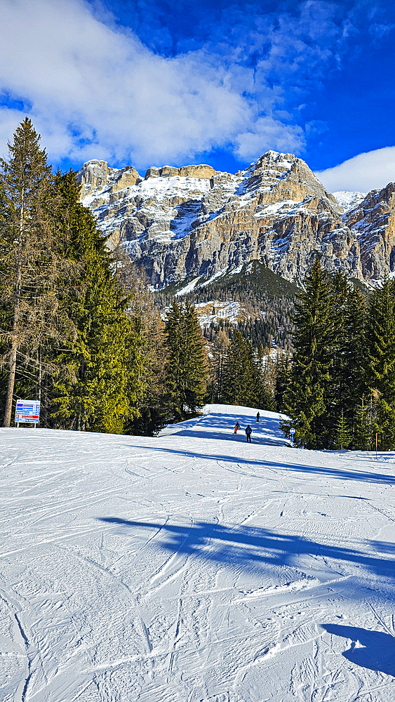 Mount Lagazuoi, Ampezzo Dolomites Natural Park, UNESCO World Heritage Site, Veneto, Dolomites, Italy, Europe