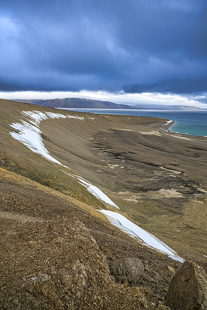 Arctic Desert, Baffin island, Nunavut, Canadian Arctic, Canada, North America