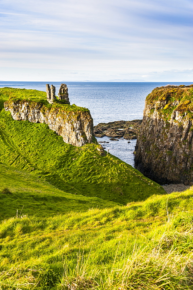 Dunseverick Castle near the Giants Causeway, County Antrim, Ulster, Northern Ireland, United Kingdom, Europe 