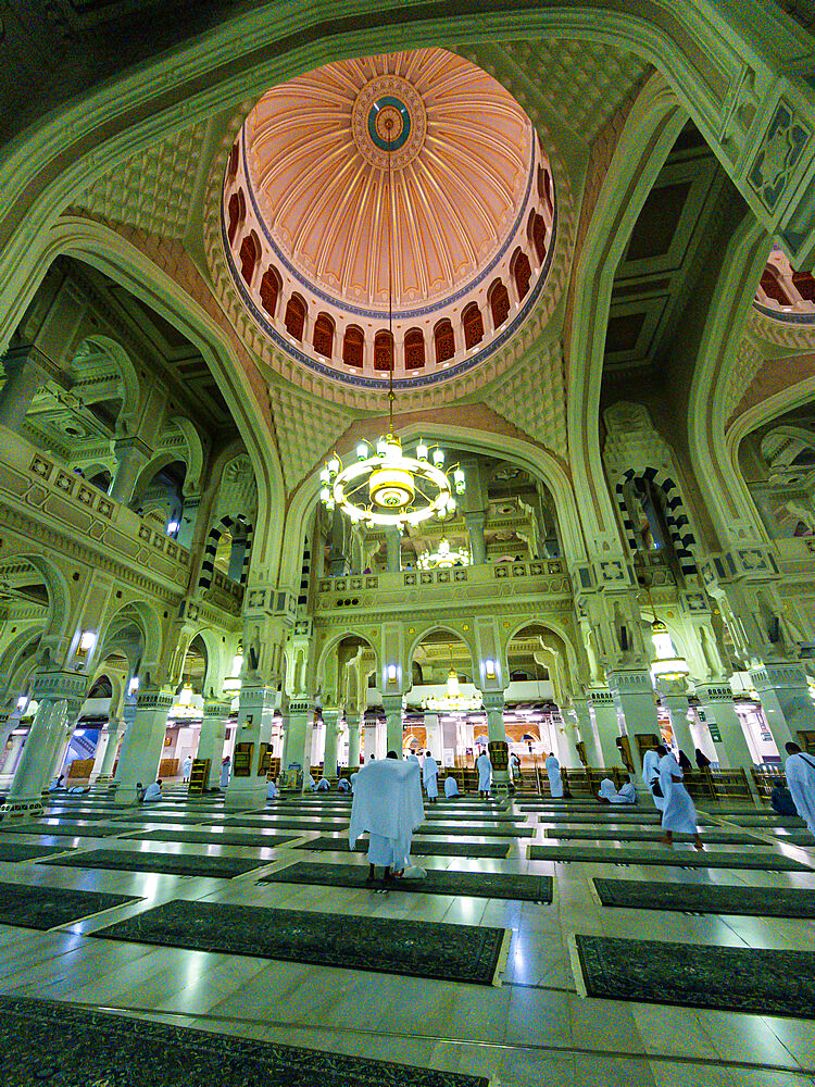 King Fahd Mosque, Mekka (Mecca), Kingdom of Saudi Arabia, Middle East