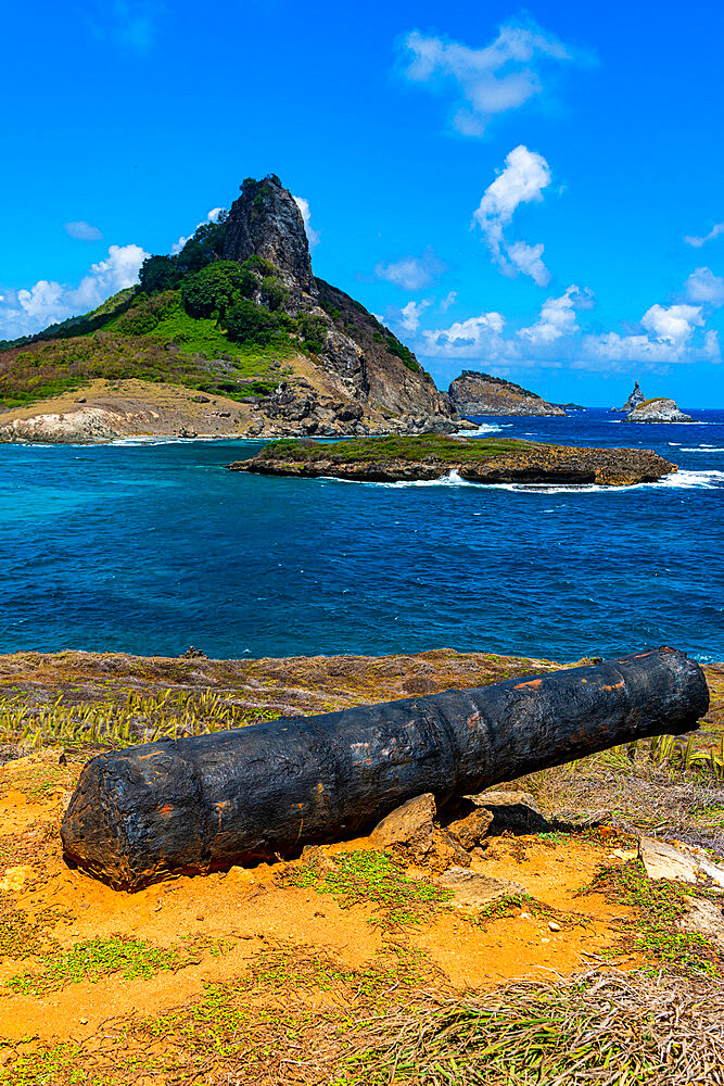 Forte Sao Joaquim do Sueste, Fernando de Noronha, UNESCO World Heritage Site, Brazil, South America