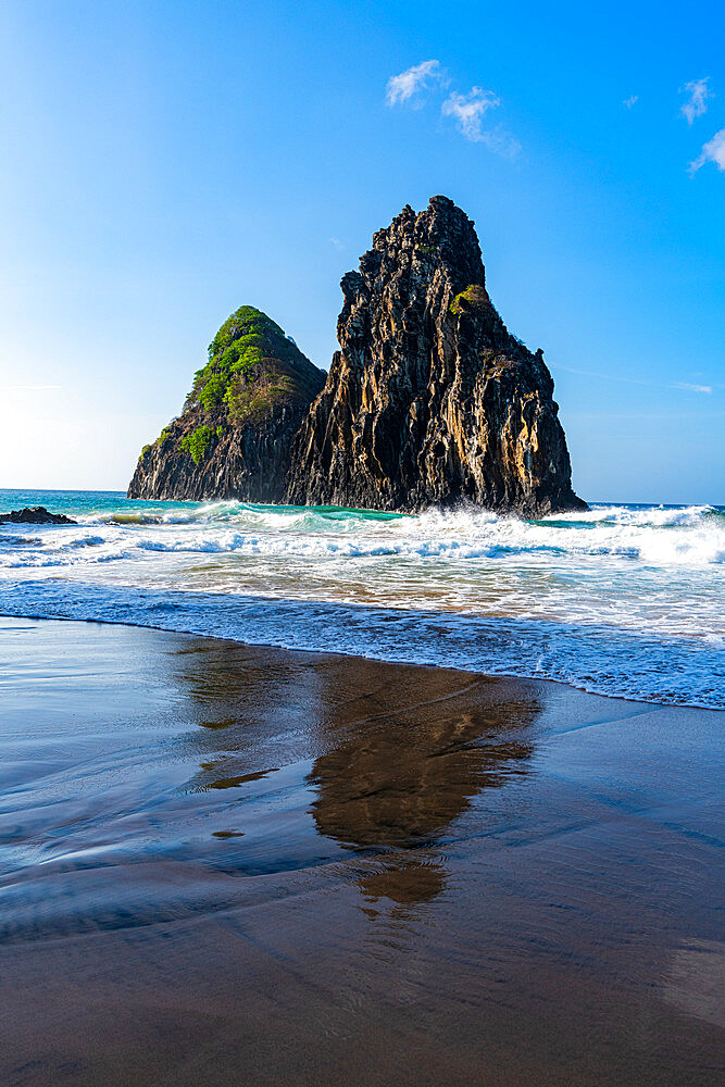 Two Brothers rocks on Cacimba do Padre beach, Fernando de Noronha, UNESCO World Heritage Site, Brazil, South America