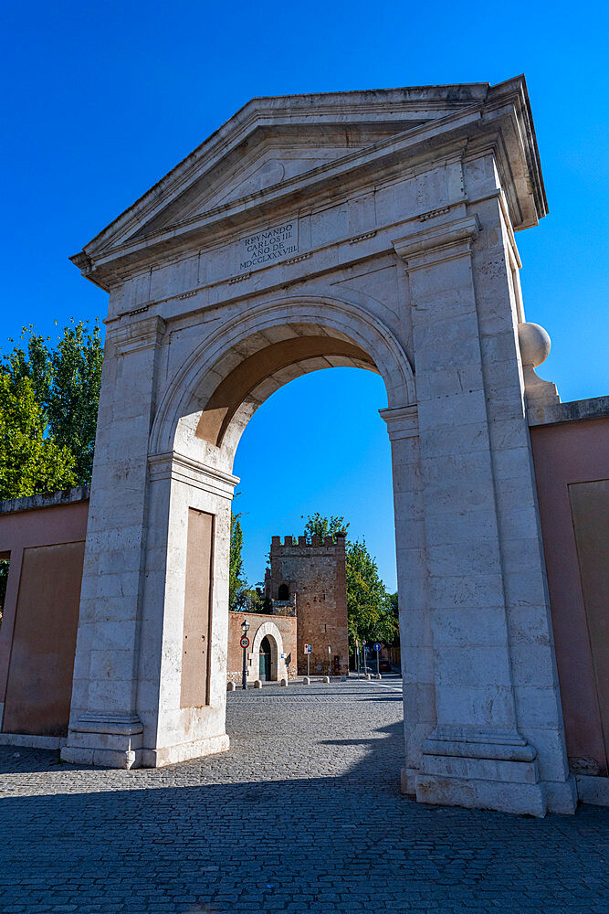 Gate of Madrid, Alcala de Henares, Madrid Province, Spain, Europe