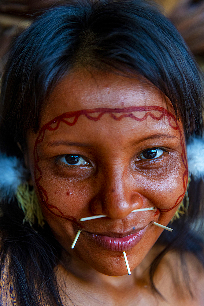 Pretty young woman from the Yanomami tribe, southern Venezuela, South America