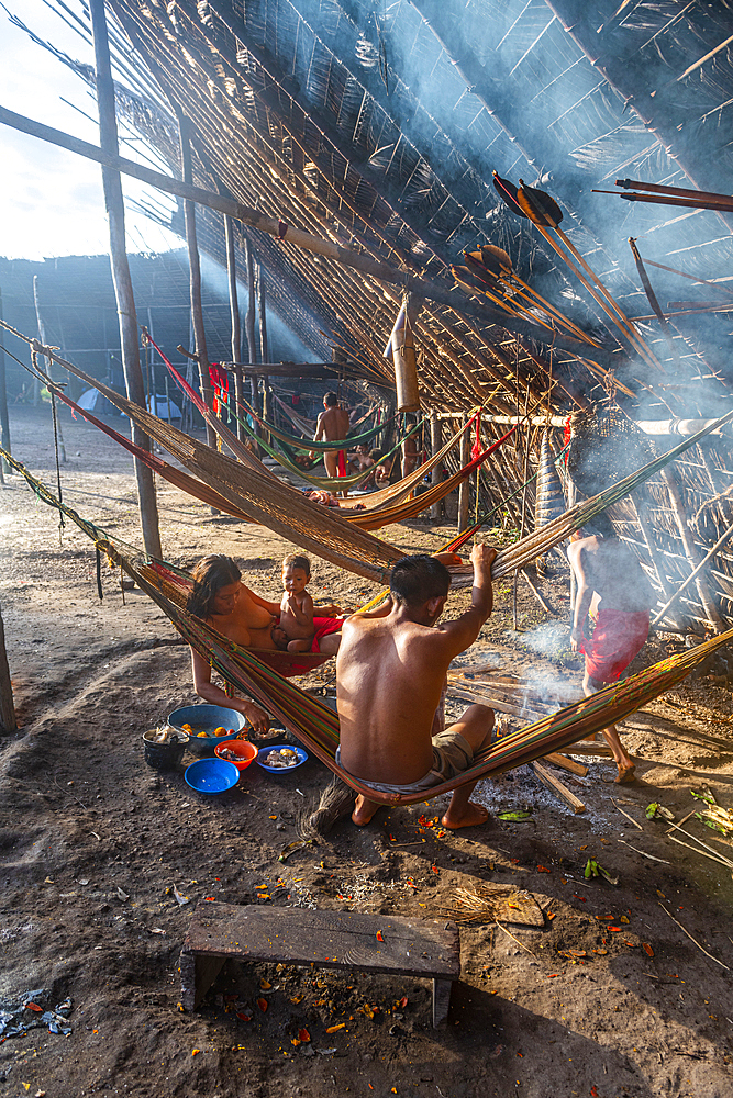 Yanomani tribal people in their traditional Shabono, rectagonal roof, Yanomami tribe, southern Venezuela, South America