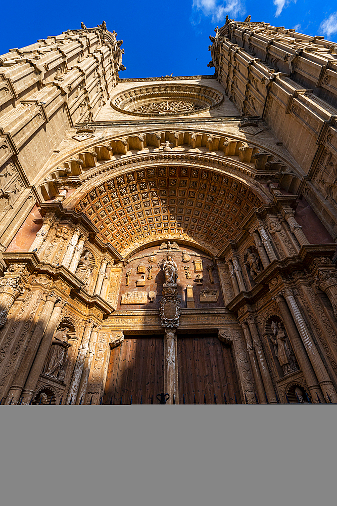 Entrance gate of the Cathedral of Palma, Mallorca, Balearic Islands, Spain, Mediterranean, Europe