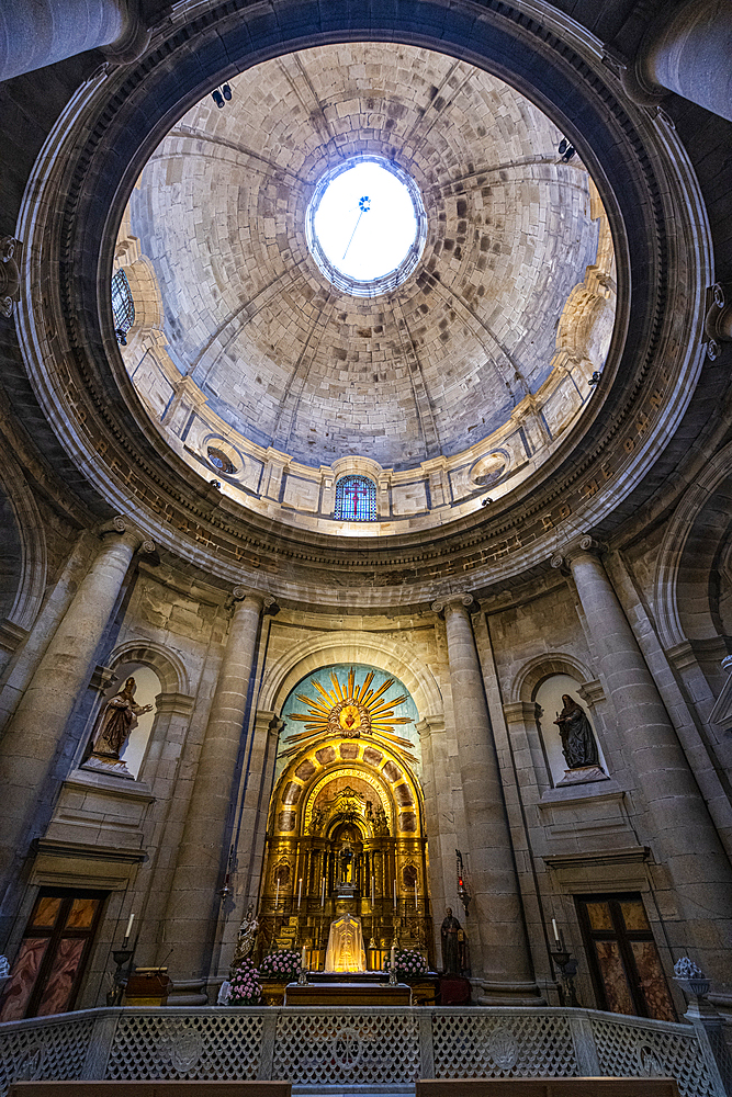 Interior of the Cathedral, Santiago de Compostela, UNESCO World Heritage Site, Galicia, Spain, Europe