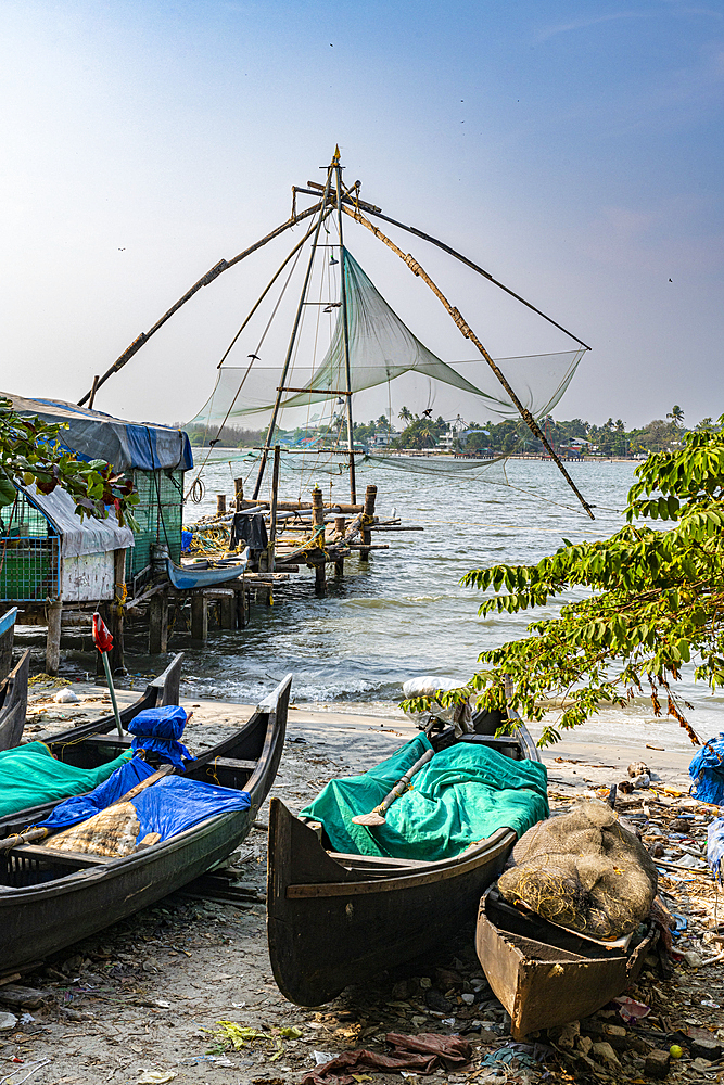 Chinese fishing nets, Kochi, Kerala, India, Asia