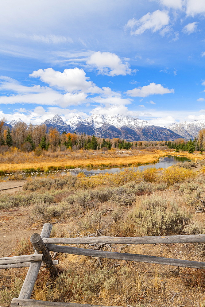 Schwabacher landing, Teton Range, Grand Teton National Park, Wyoming, United States of America, North America