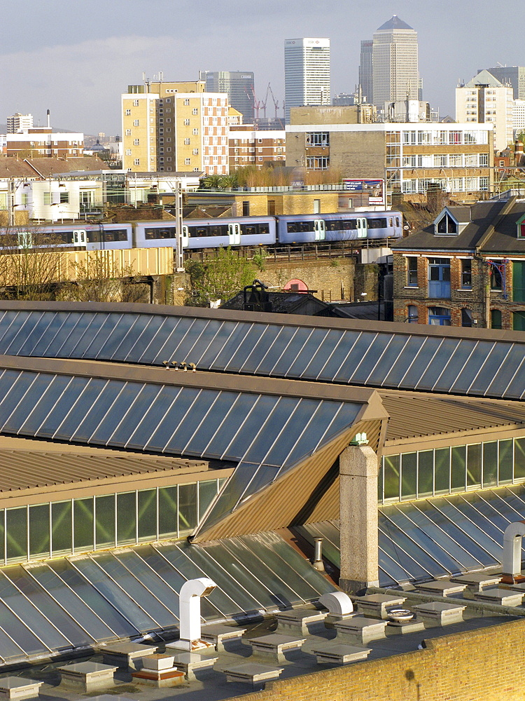 Uk views of canary wharf from studios in hackney, east london