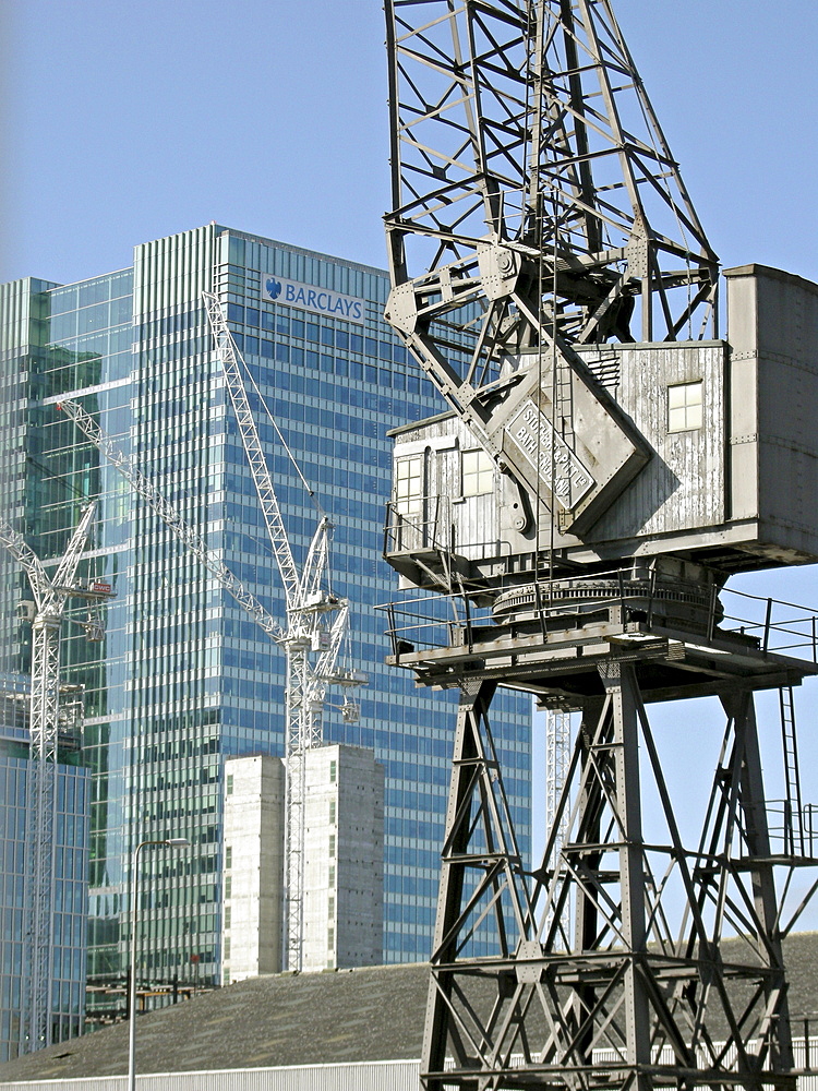 Uk. New office developments in canary wharf in east london