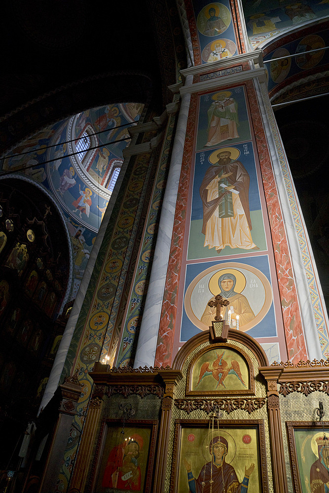 Interior and dome of the Alexander Nevsky Cathedral in Nizhny Novgorod on the Volga River, Russia, Europe