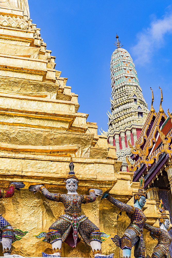 Wat Phra Kaew, The Grand Palace, Bangkok, Thailand, Southeast Asia, Asia