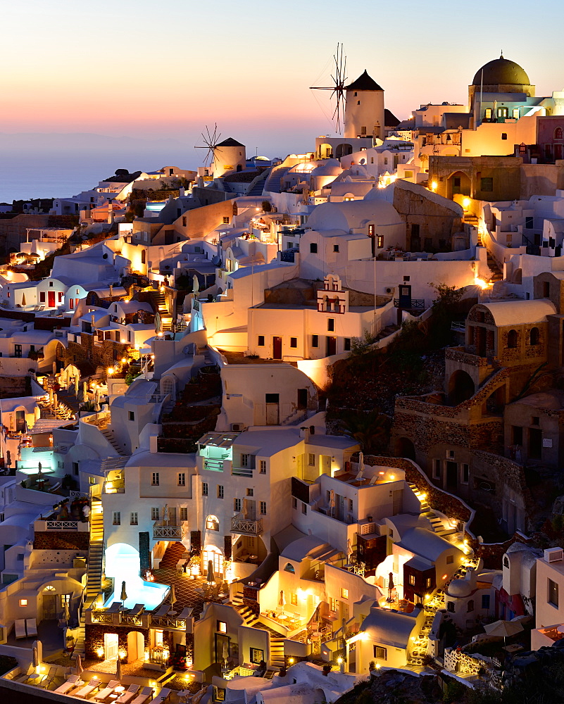 Oia at sunset, Santorini, Cyclades, Aegean Islands, Greek Islands, Greece, Europe