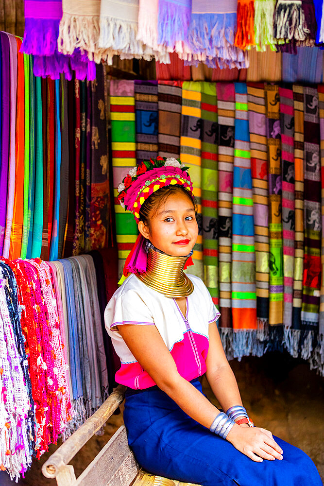 A member of the Long Necked Karen Hill Tribes, Chiang Rai, Thailand, Southeast Asia, Asia