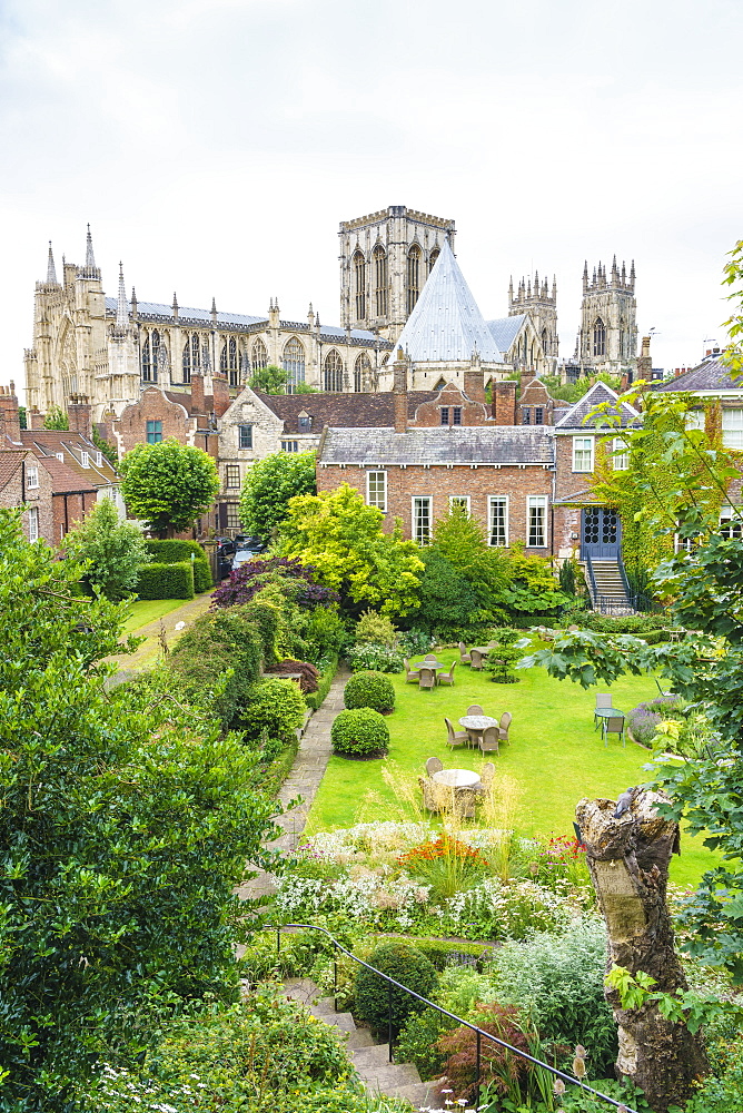 York Minster, Grays Court Hotel in foreground, York, North Yorkshire, England, United Kingdom, Europe