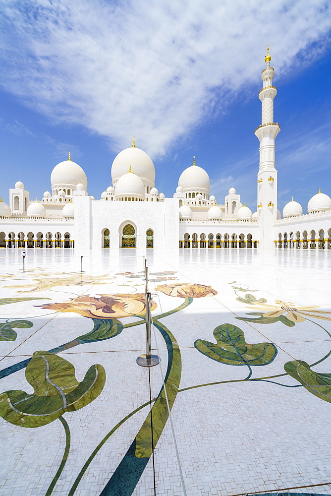 Sheikh Zayed Mosque, Abu Dhabi, United Arab Emirates, Middle East