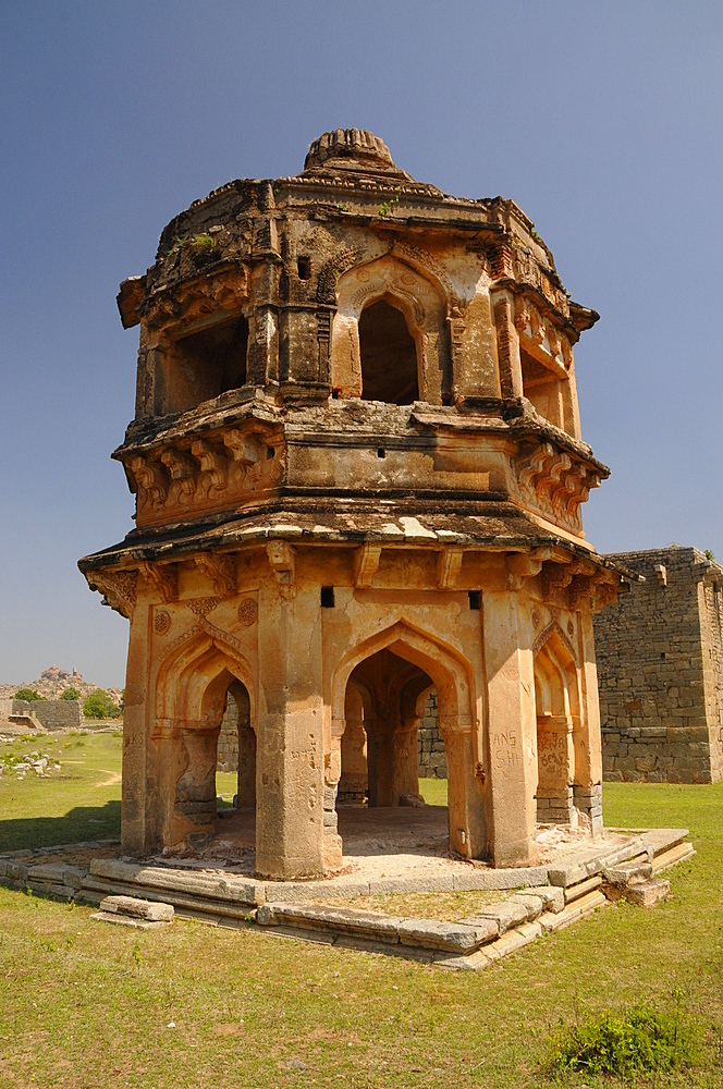 Mohammadan Watch tower, Hampi, UNESCO World Heritage Site, Karnataka, India, Asia