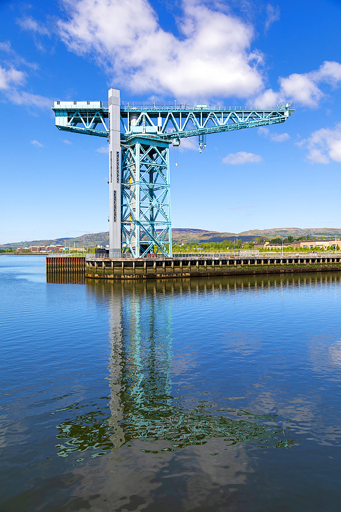Clydebank Titan, cantilever crane, River Clyde, Clydebank, Scotland, United Kingdom, Europe
