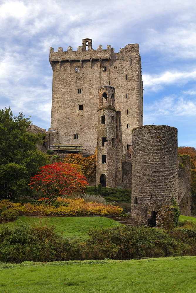 Bunratty Castle, County Cork, Munster, Republic of Ireland, Europe