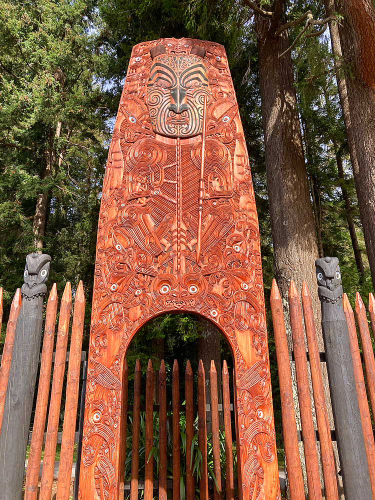 Tuteata doorway, located at the start of Tītokorangi Drive near the Redwoods Visitor Centre, carved by Grant Hamarama Smith Marunui, Kawana Waititi, and Haami Te Aho, North Island, New Zealand, Pacific