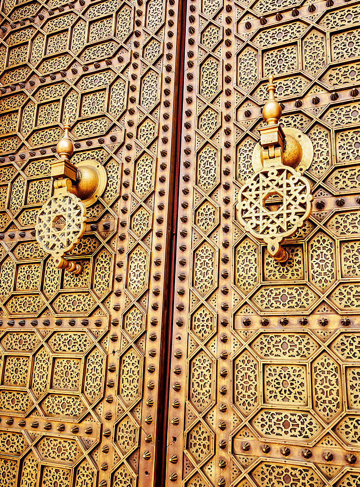 Doors of the Hassan Mosque, detailed view, Rabat, Rabat-Sale-Kenitra Region, Morocco, North Africa, Africa