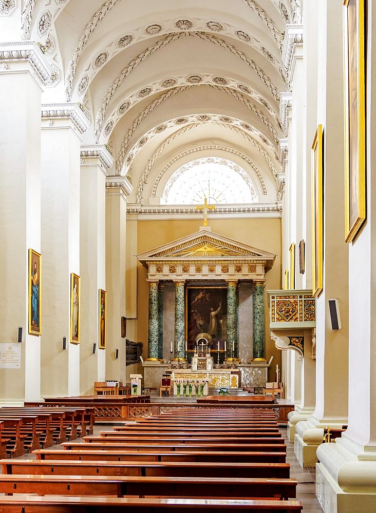 Cathedral Basilica of St Stanislaus and St Ladislaus, interior, Old Town, Vilnius, Lithuania