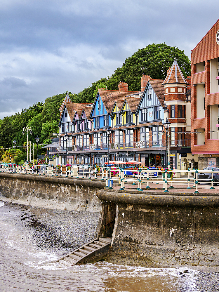 Architecture at the seafront, Penarth, Vale of Glamorgan, Wales, United Kingdom, Europe