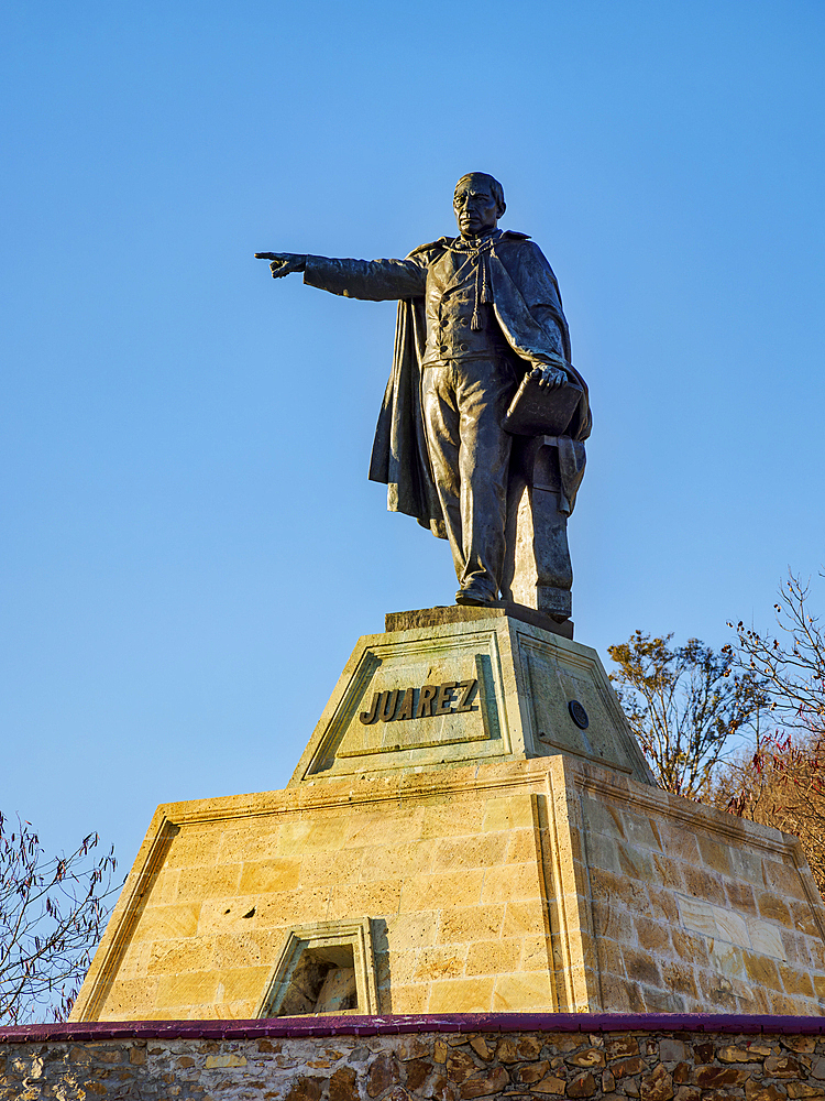 Benito Juarez Monument, Cerro del Fortin, Oaxaca de Juarez, Oaxaca State, Mexico