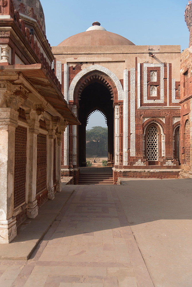 Qutub Minar, UNESCO World Heritage Site, New Delhi, India, Asia