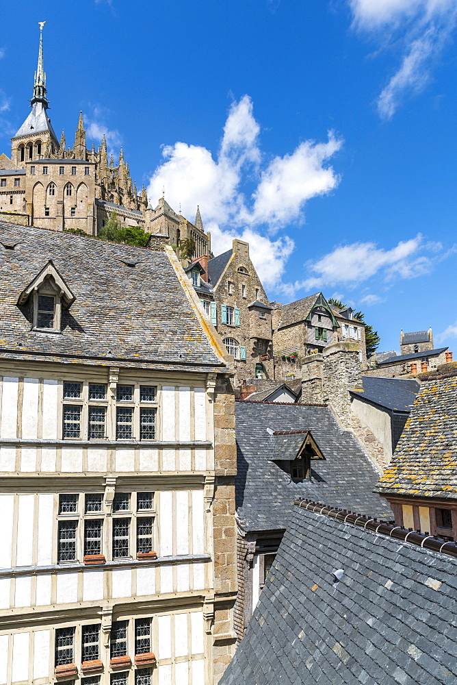 Houses in the village centre with the Abbey above, UNESCO World Heritage Site, Mont-Saint-Michel, Normandy, France, Europe