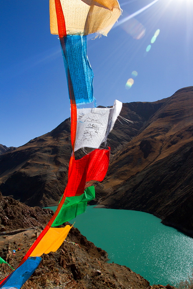 Yamdrok Lake, Southern Tibet, Tibet, China, Asia