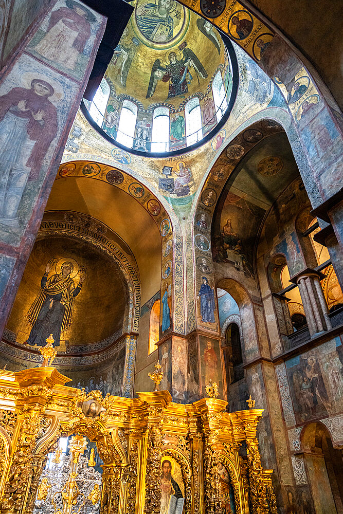 The interior of Saint Sophia Cathedral, UNESCO World Heritage Site, Kyiv (Kiev), Ukraine, Europe