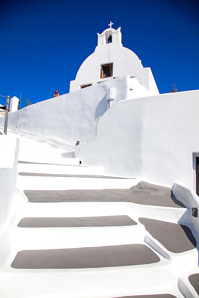 Whitewashed chapel on the beautiful Santorini Island, Cyclades, Greek Islands, Greece, Europe