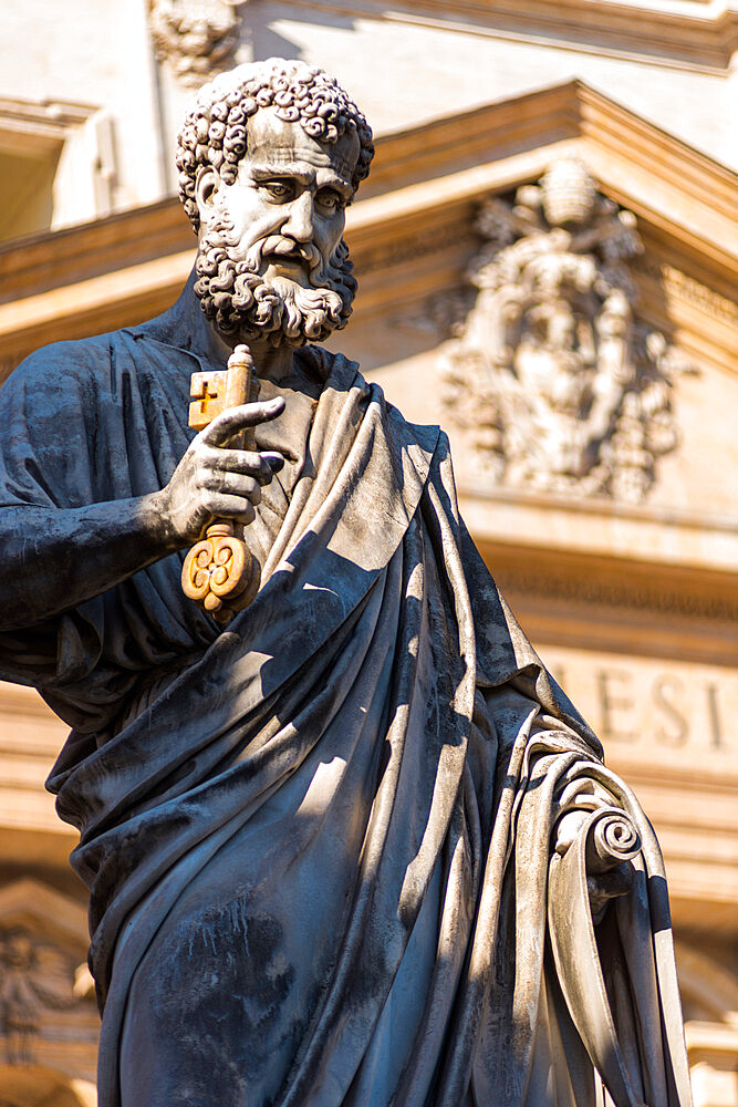 Statue of St. Peter in front of St. Peter's Basilica, Vatican City, Rome, Lazio, Italy, Europe