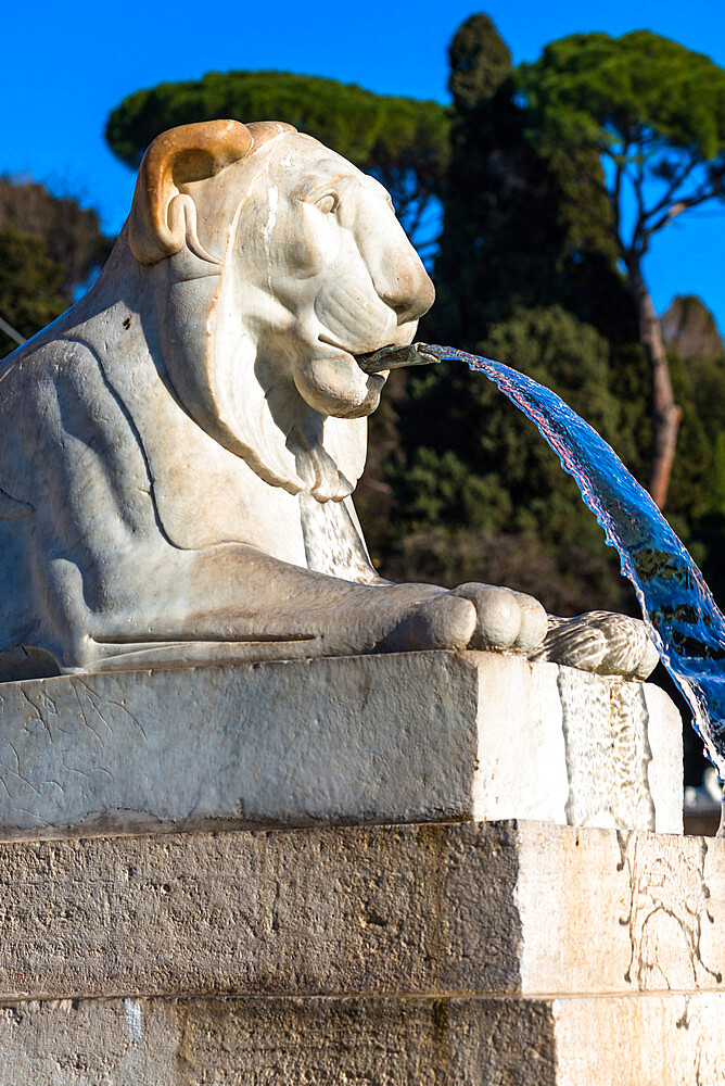 Fountain with Lions sculpture at the Piazza del Popolo (People Square), Rome, Lazio, Italy, Europe