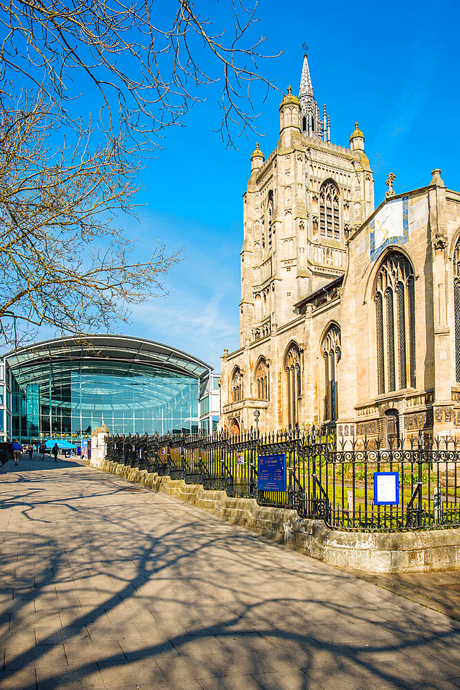 The Forum shopping mall and St. Peter Mancroft church in Norwich City centre, Norwich, Norfolk, East Anglia, England, United Kingdom, Europe