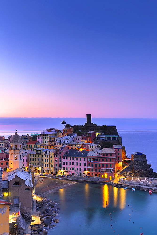 Sunrise in Vernazza, Cinque Terre, UNESCO World Heritage Site, Liguria, Italy, Europe