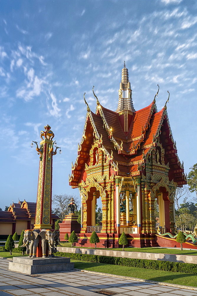 Wat Mahathat Watchiramongkhon (Wat Bang Thong) in Krabi, Thailand, Southeast Asia, Asia